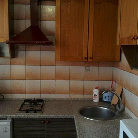 Уютная Квартира Рядом С Метpo Холодная Гора Kharkiv Bagian luar foto